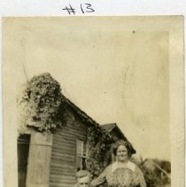 4b Stockdale - 003 004 M - Unidentified & Buildings